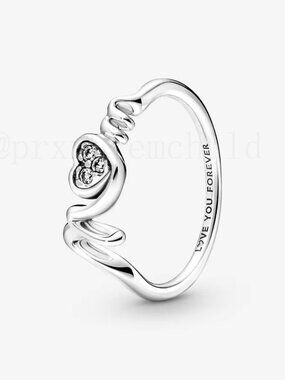 Pandora Mom Pavé Heart Ring